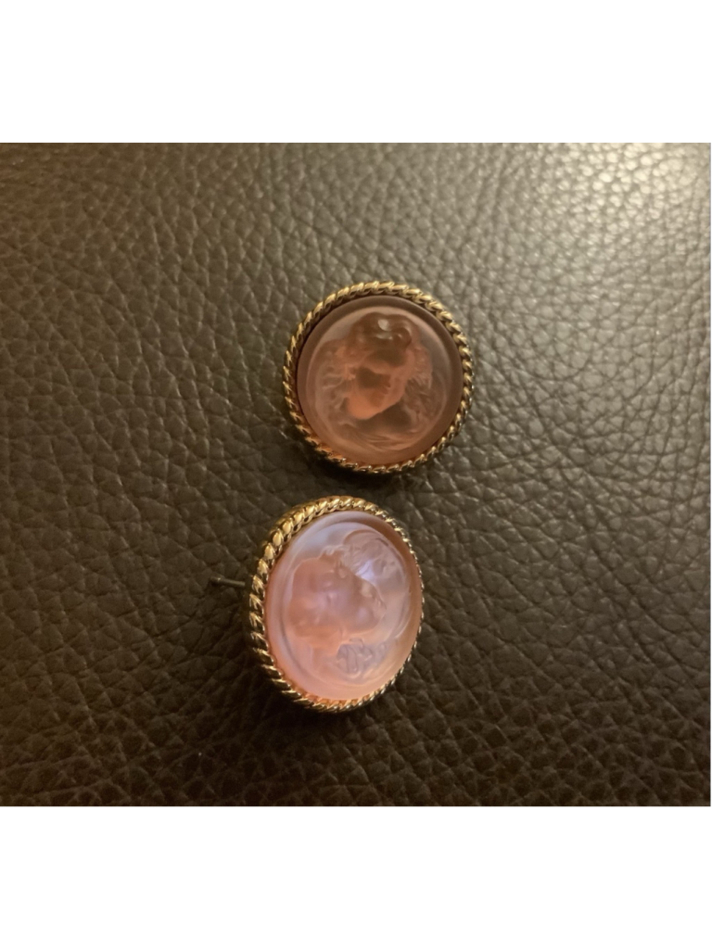 Goddess Lucite VTG Angel Earrings Cameo Portrait Gold Museum Frosted Victorian - Picture 6 of 7